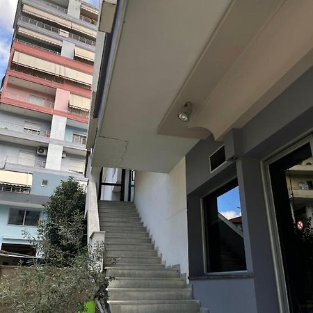 Апартаменты Stone City Apartament Гирокастра Экстерьер фото