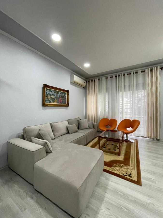 Апартаменты Stone City Apartament Гирокастра Экстерьер фото