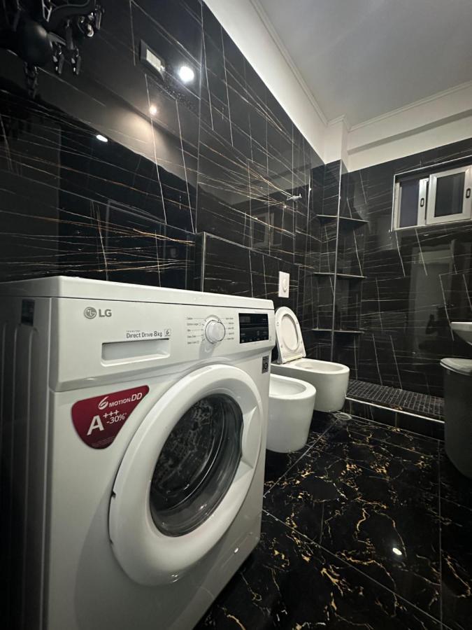 Апартаменты Stone City Apartament Гирокастра Экстерьер фото