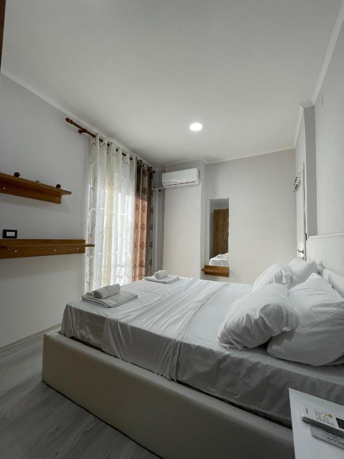 Апартаменты Stone City Apartament Гирокастра Экстерьер фото